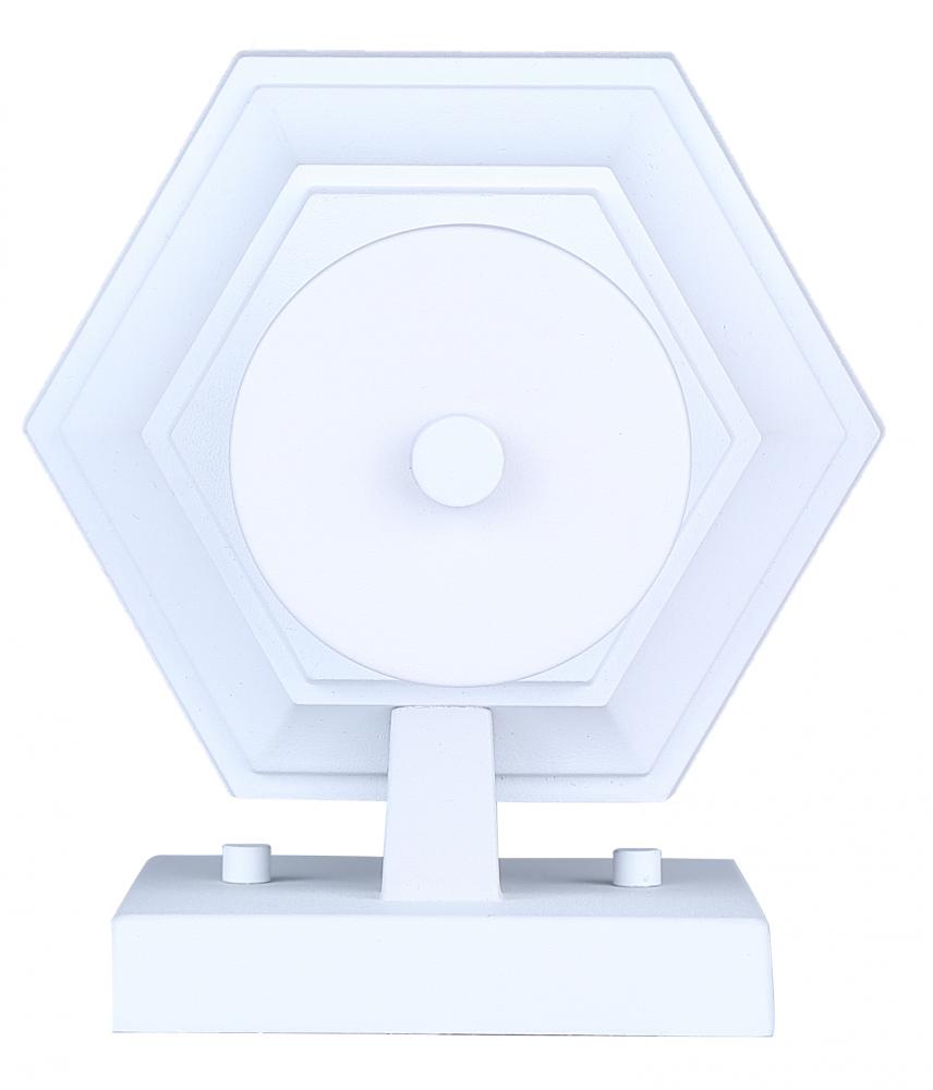 Buckly Outdoor Light