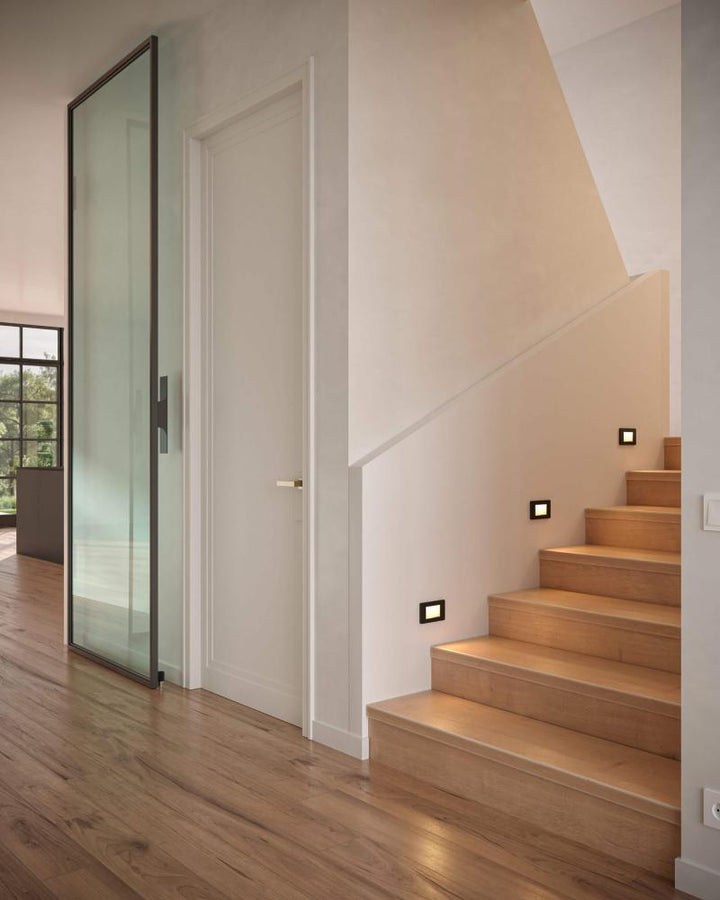 Landscape Flat Step Light 5CCT